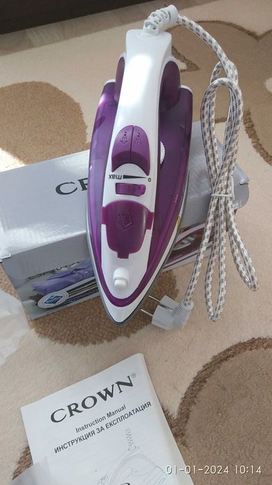 Нова парна ютия Crown