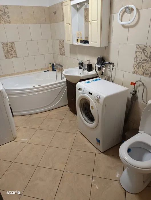Apartament cu 2 camere, 53 mp, balcon, zona JYSK