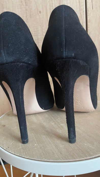 Pantofi eleganti MUSETTE ,model special, piele intoarsa, marime 39