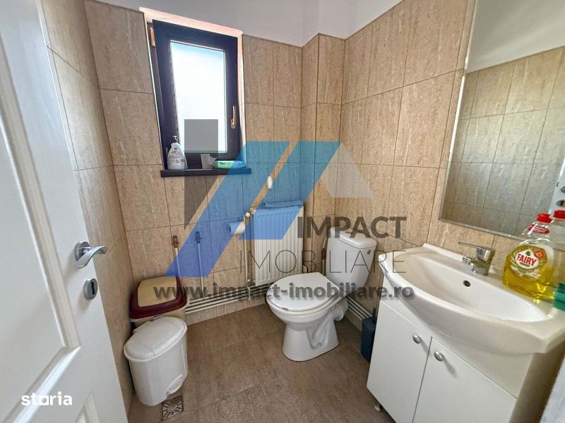 Spatiu retabil birouri, sala intruniri, activitati extrascolare