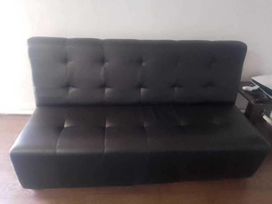 Продам 2 дивана в идеальном состояний