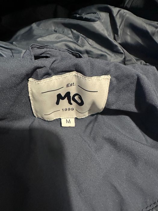 Зимно яке, не е обличано!