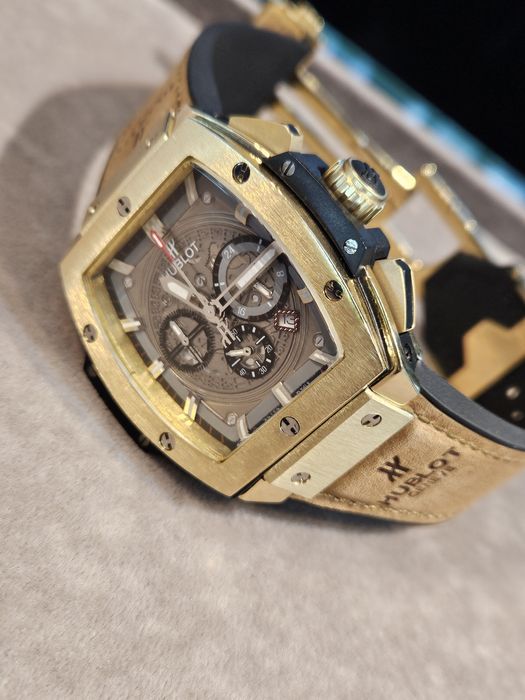 Продам Hublot Big Bang для спортивных и брутальных мужчин.