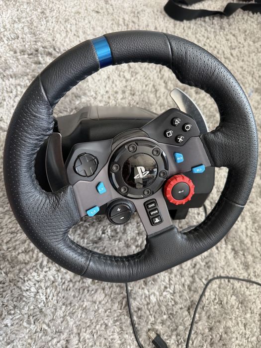 Волан с педали и скоростен лост Logitech g29 pc/ps4/ps5