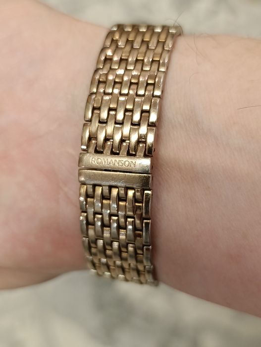 Продам наручные часы Романнсон