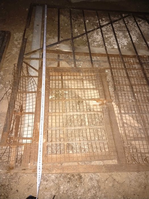 Вольер угловой 2,40*1,2