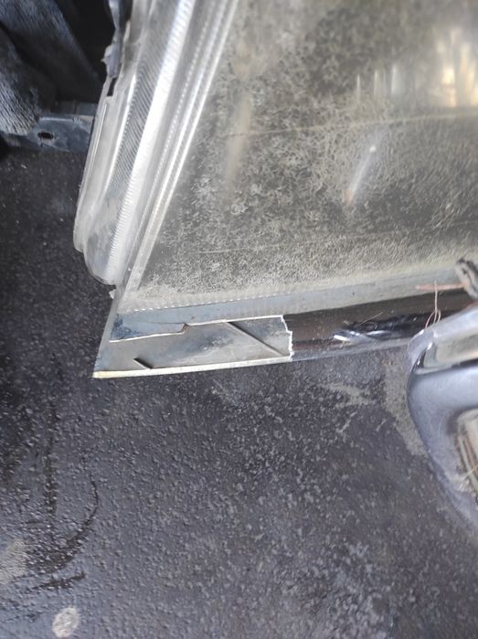 Фары Монтеро спорт 1