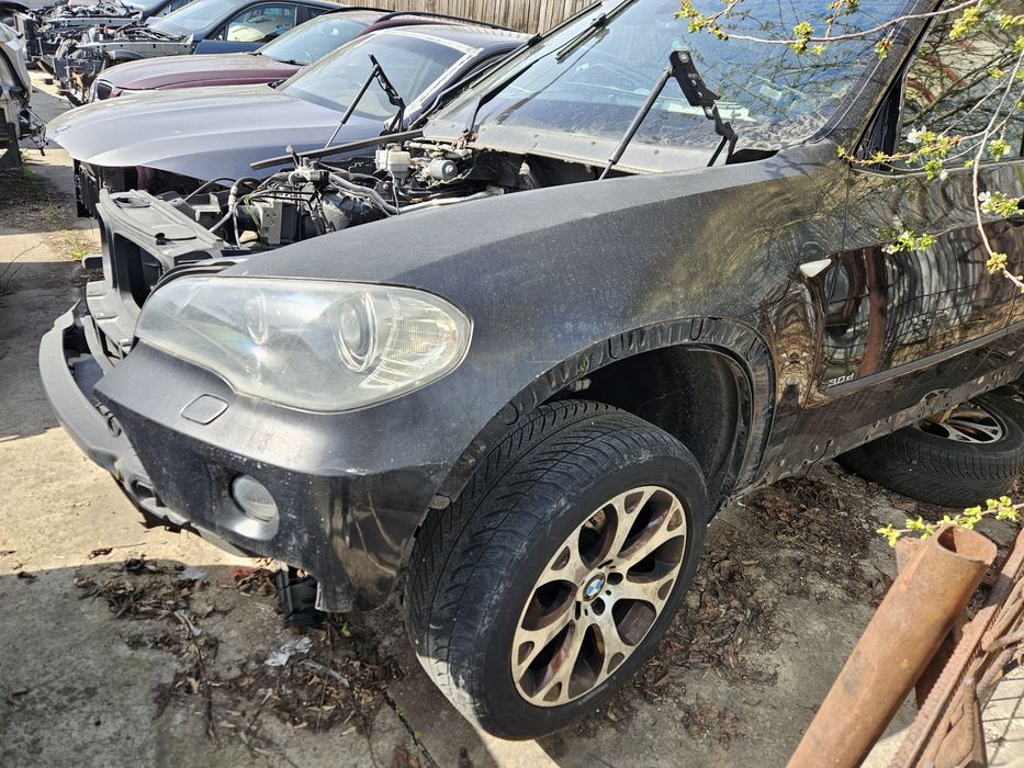 Aripa stanga bmw x5 e70 non-lci