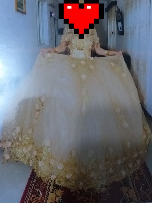 Vand rochie de ocazie stil sirena  aurie