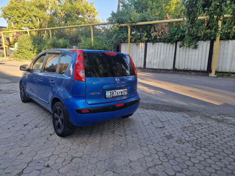 Nissan Note 2007 года