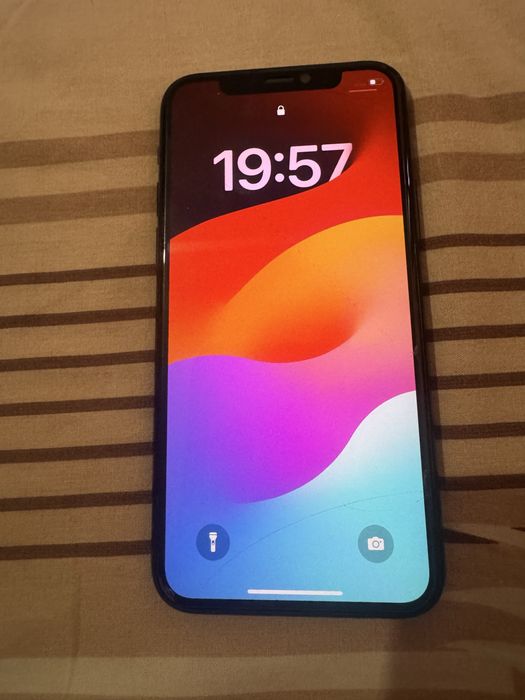 Продаю Iphone 11 PRO