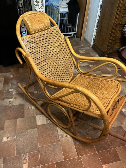 Кресло качалка ротанг