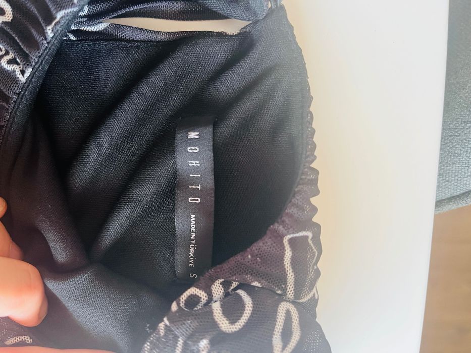 Къса официална рокля