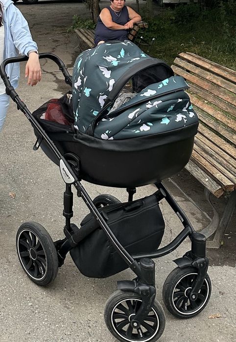 Продам каляску спортивный Anex