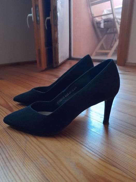 Черни велурени обувки Jenny Fairy 38 номер