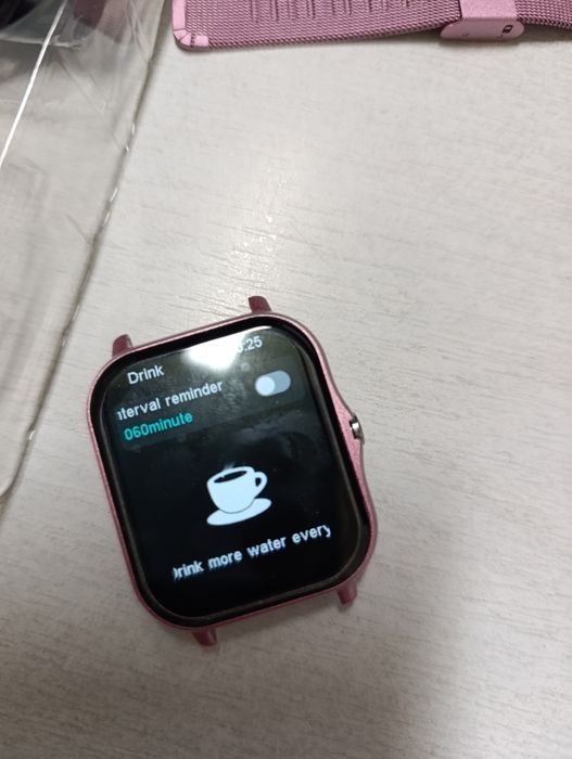 Vând Smart watch nou, perfect pentru cadou de Crăciun