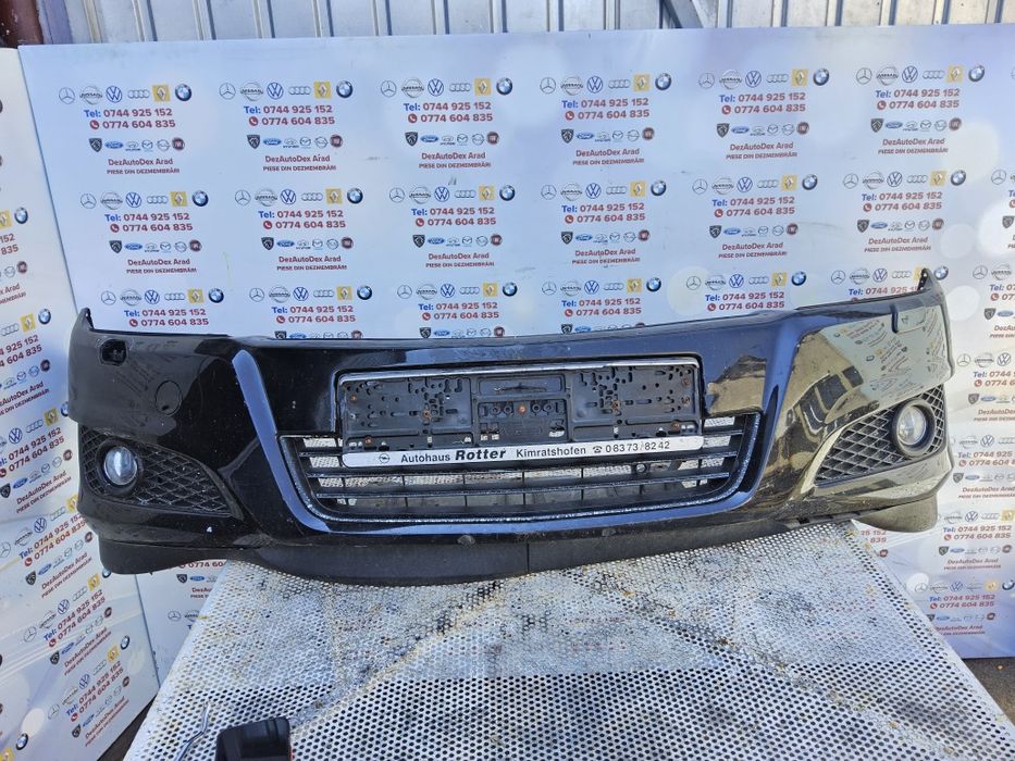 Bara fata Opel Astra H cu spălătoare faruri si proiectoare ceață neagră negru