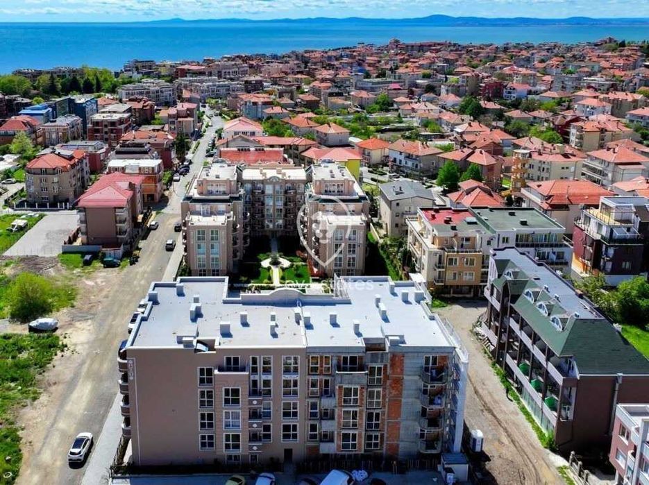 Продава се Тристаен апартамент в с. Равда, Област Бургас - 74 кв.м за 1298 €/кв.м - Снимка #10