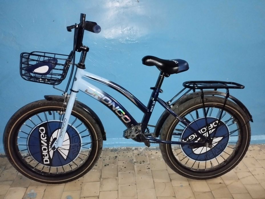 Holati zo'r velosiped sotiladi