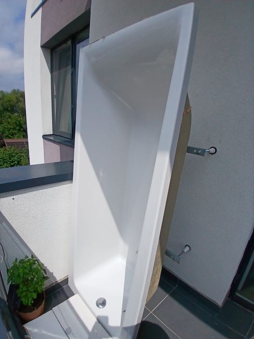 Cada din acril de vanzare