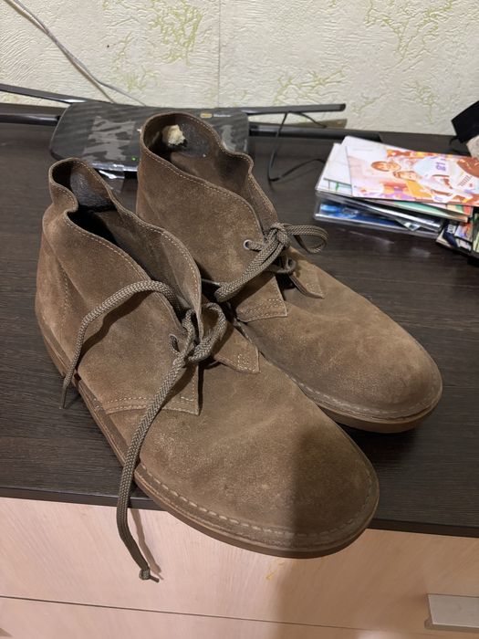 Продам ботинки чукка/десерты clarks.