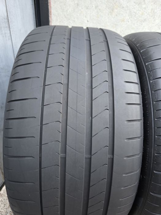Vand patru anvelope de vara pirelli p zero  245 40 20 /  275 35 20 dot 3224