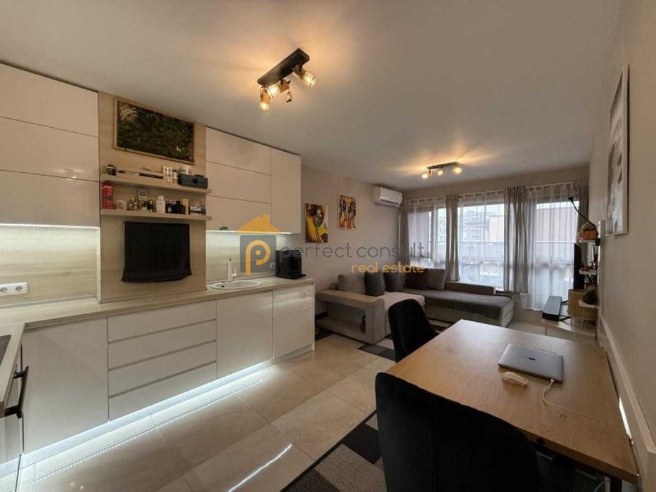 Продава се Двустаен апартамент в Пловдив, Южен - 65 кв.м за 1099 €/кв.м - Снимка #1