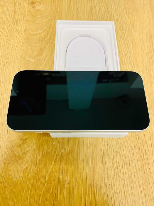 НОВ !!! Apple iPhone 17 Pro, 512GB, 5G, Silver
