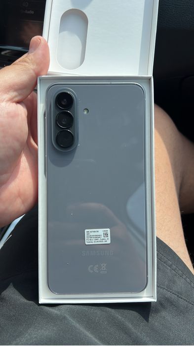 Samsung galaxy A57