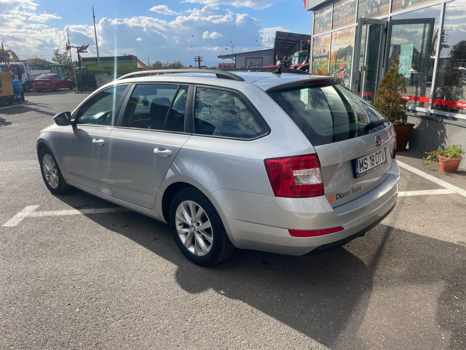 SKODA Octavia 2013 — imagine 5