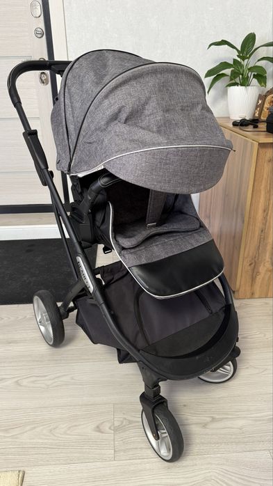 Коляска прогулочная dearest