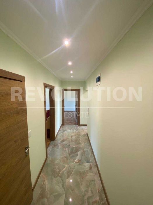 Продава се Многостаен апартамент в с. Левски, Област Варна - 96 кв.м за 1750 €/кв.м - Снимка #10