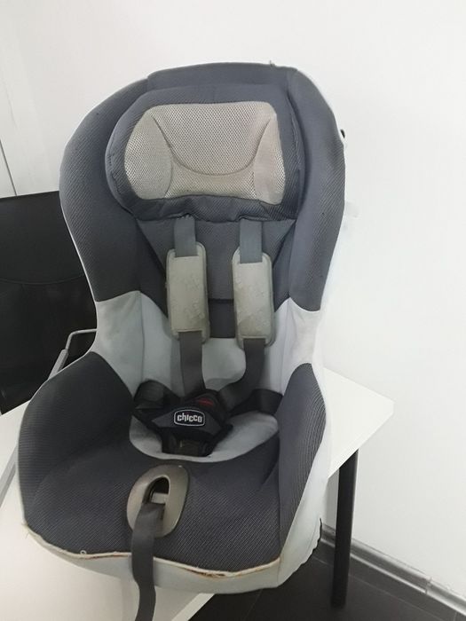 Столче за автомобил Chicco 9/18кг.