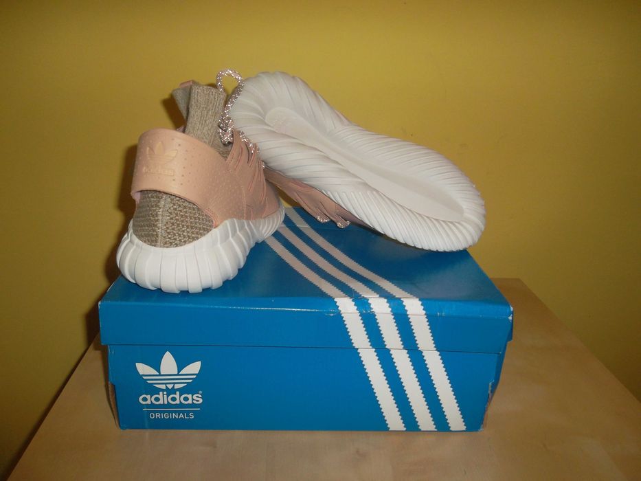 Adidas Originals Tubular Doom Primeknit Trainers marimea 42 si 42 2/3