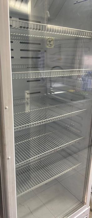 Холодильник сатылады