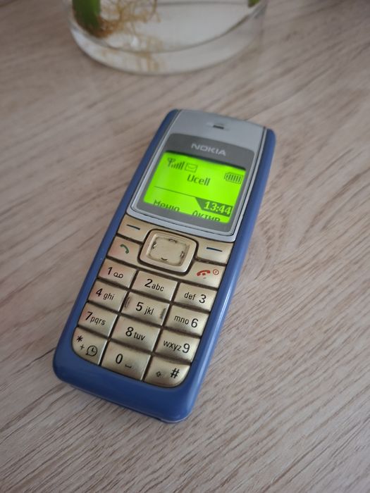 Nokia 1110i Original telefon Rodnoy
