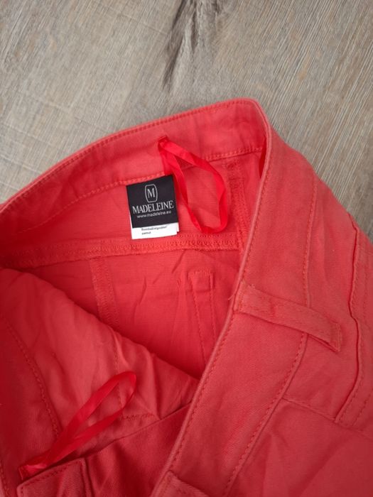 Pantaloni dama Madeleine