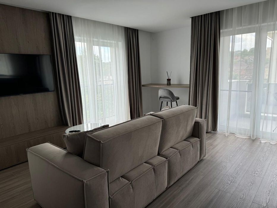 Inchiriere 2 camere Smarald Residence