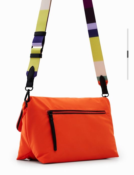 Нова чанта Desigual