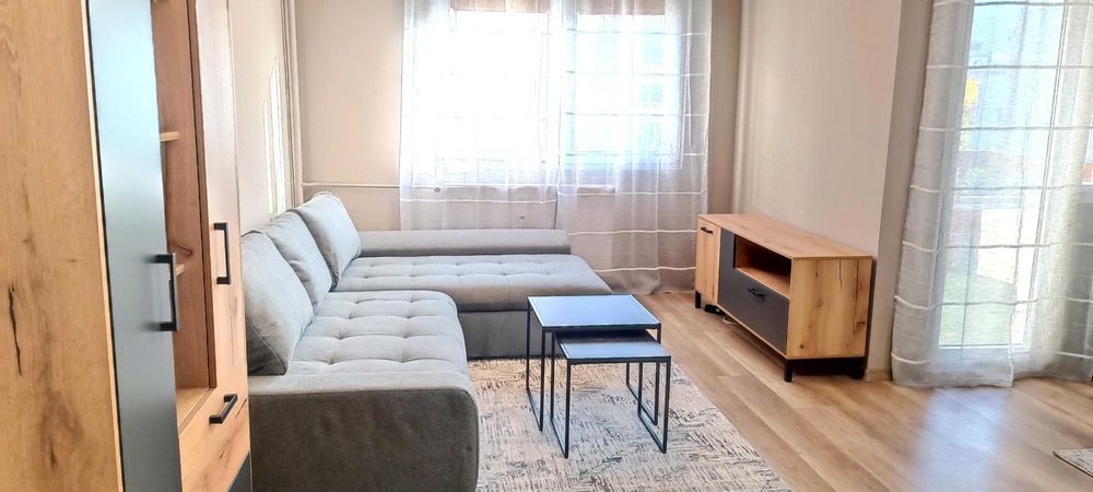 Дава се под наем Тристаен апартамент в София, Младост 4 - 106 кв.м за 760 € - Снимка #3