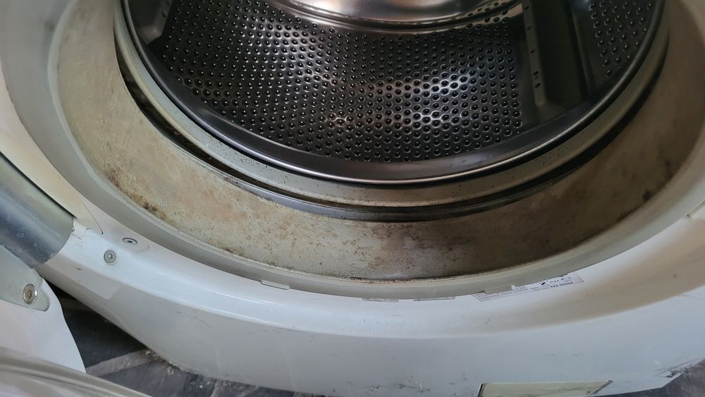 Продам стиральную машину Zanussi