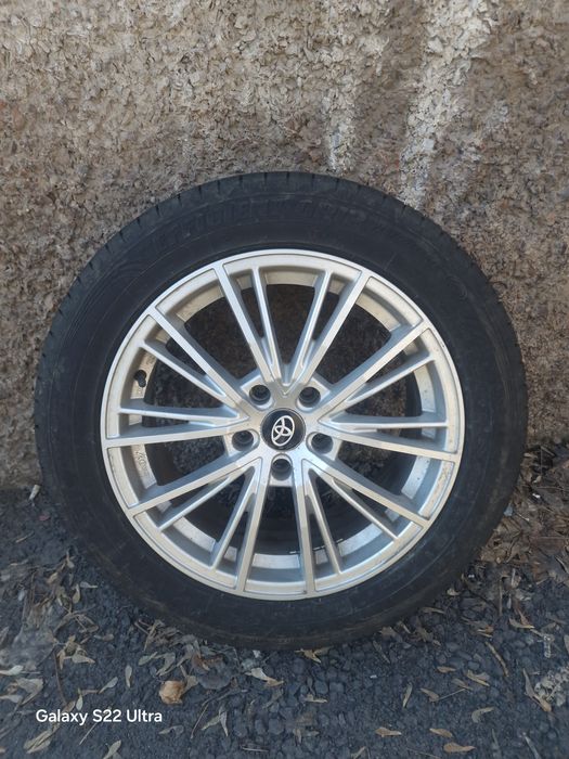 Продам диски с резиной в комплекте