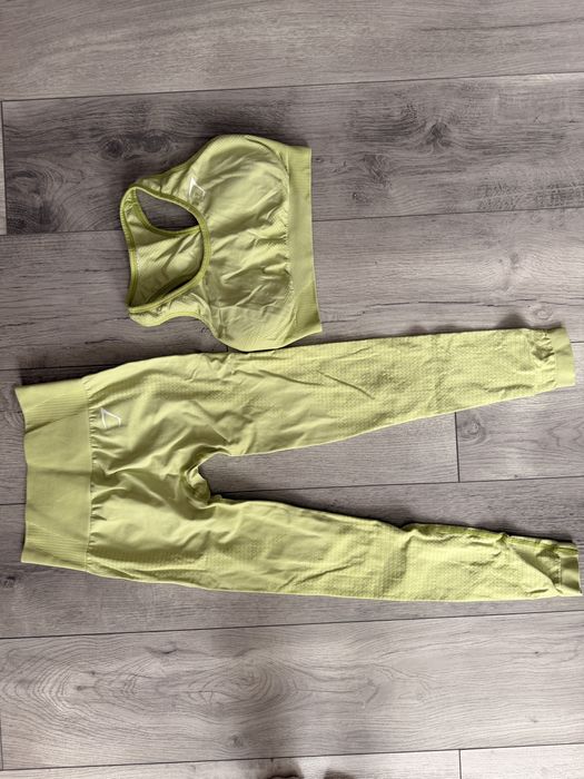 Спортни екипи Gymshark