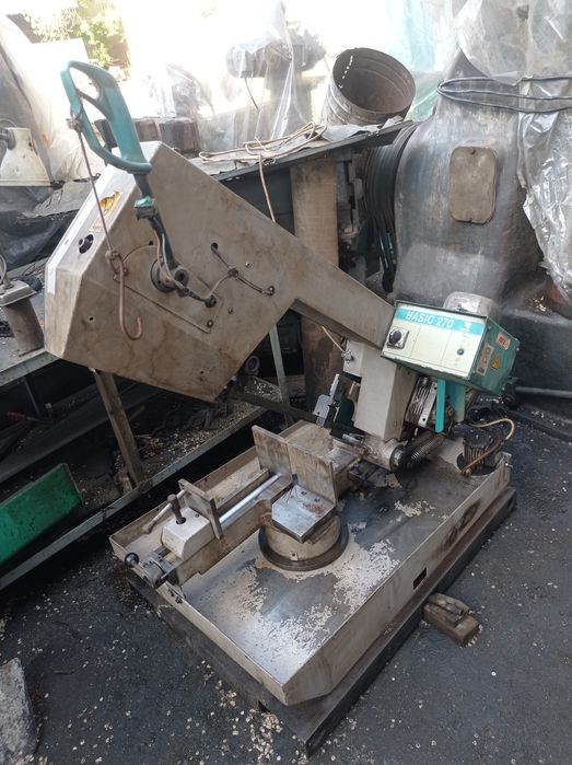 Станки по металлообработке продам