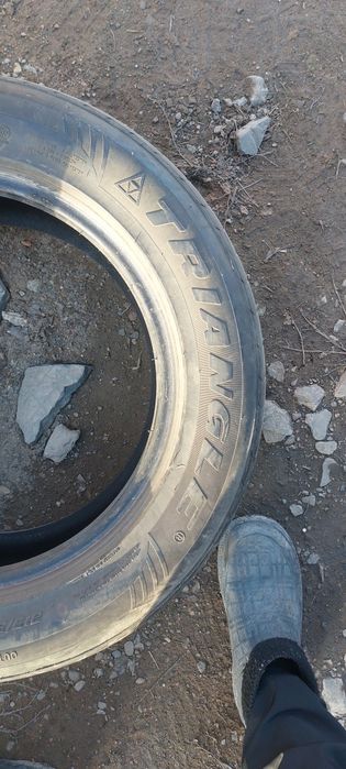 Продам резины 2 шт.