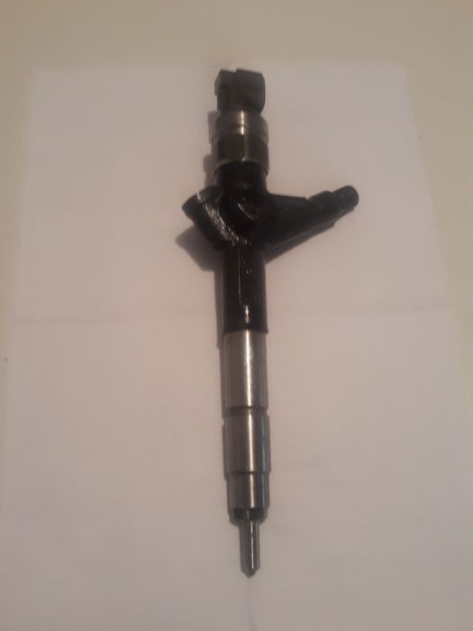 Injector nisan x trail