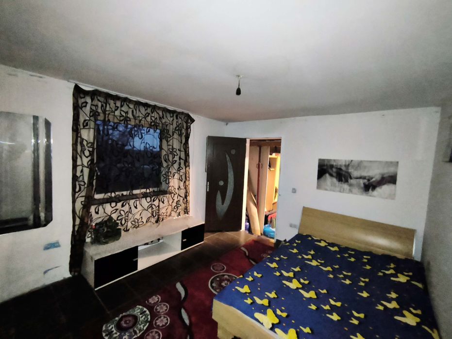 Casă de vânzare Pesac