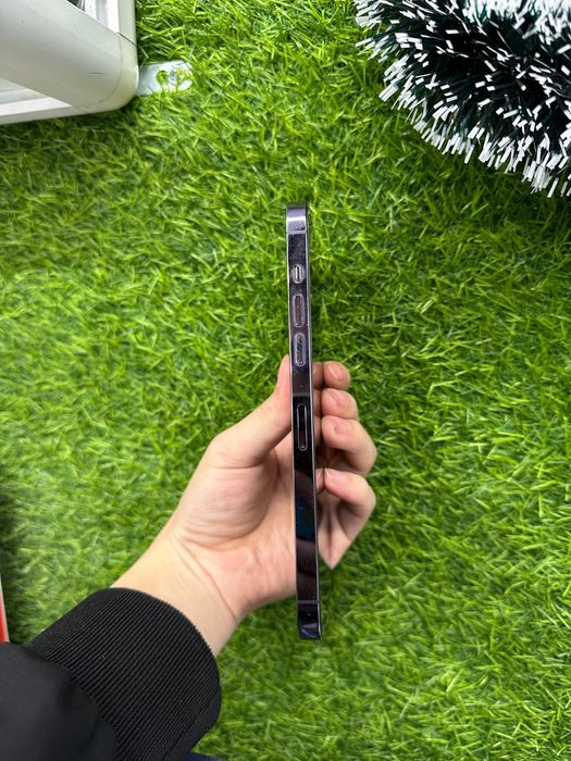 Iphone 14 pro max purple