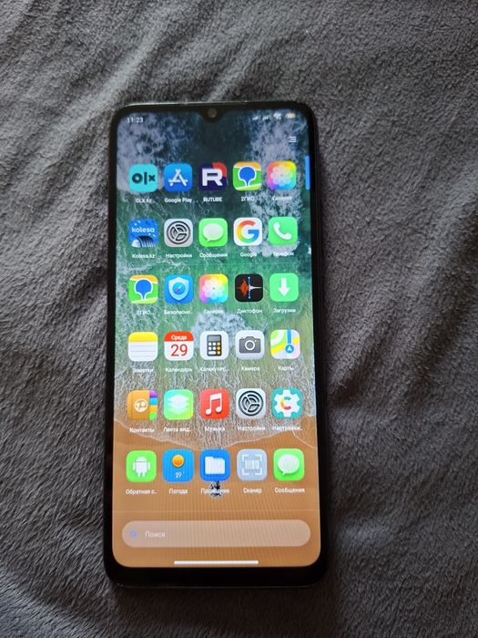 Телефон Poco C40