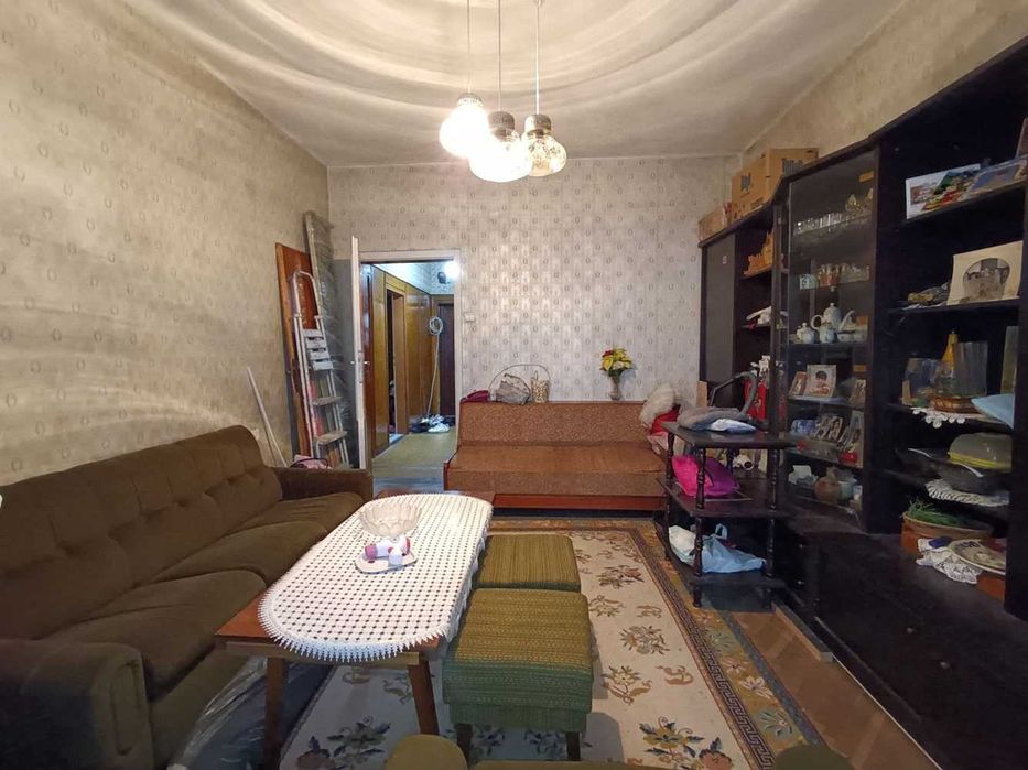 Продава се Четиристаен апартамент в Велико Търново, Център - 117 кв.м за 1409 €/кв.м - Снимка #4